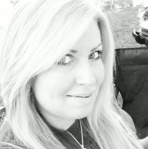 Meet your Posher, Lacey